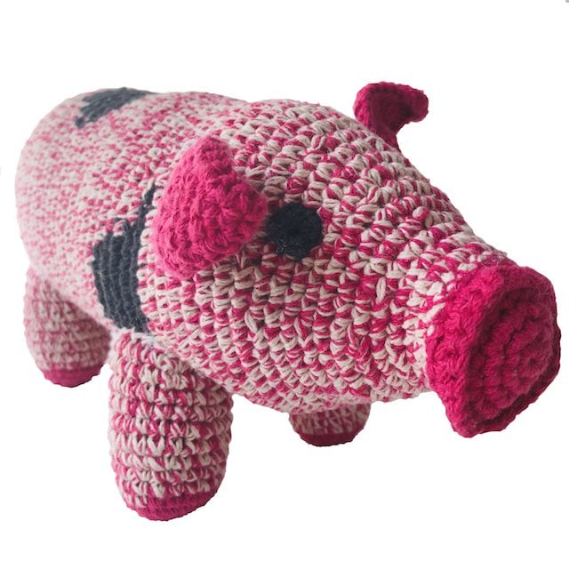 Luna-Leena pig cuddle pink - organic cotton - hand crochet in Nepal
