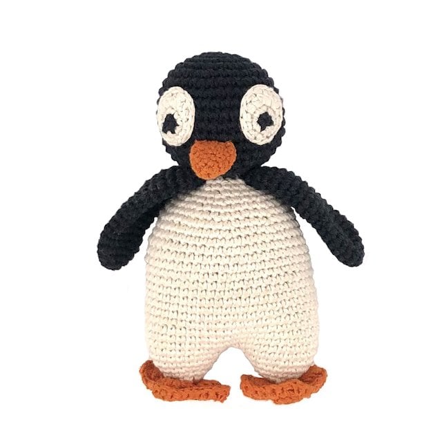 Luna-Leena pinguin Olivia cuddle - organic cotton - hand crochet in Nepal